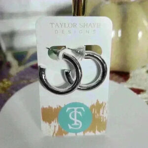 Brand New Silver Taylor Shaye earrings
